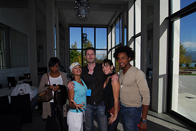 Webdesigner & Photographer Tim Lochmüller with Popstars On Stage Finalists Kemi, Marcella, Tialda and Norman (from left to right)